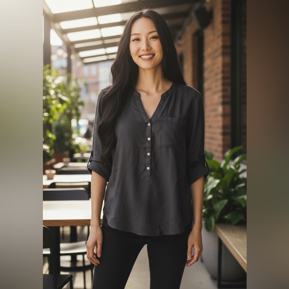 BLACK BLOUSE